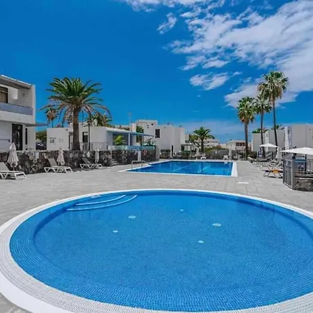 Bungamerica 101 Lujo Vista Mar Lägenhet *